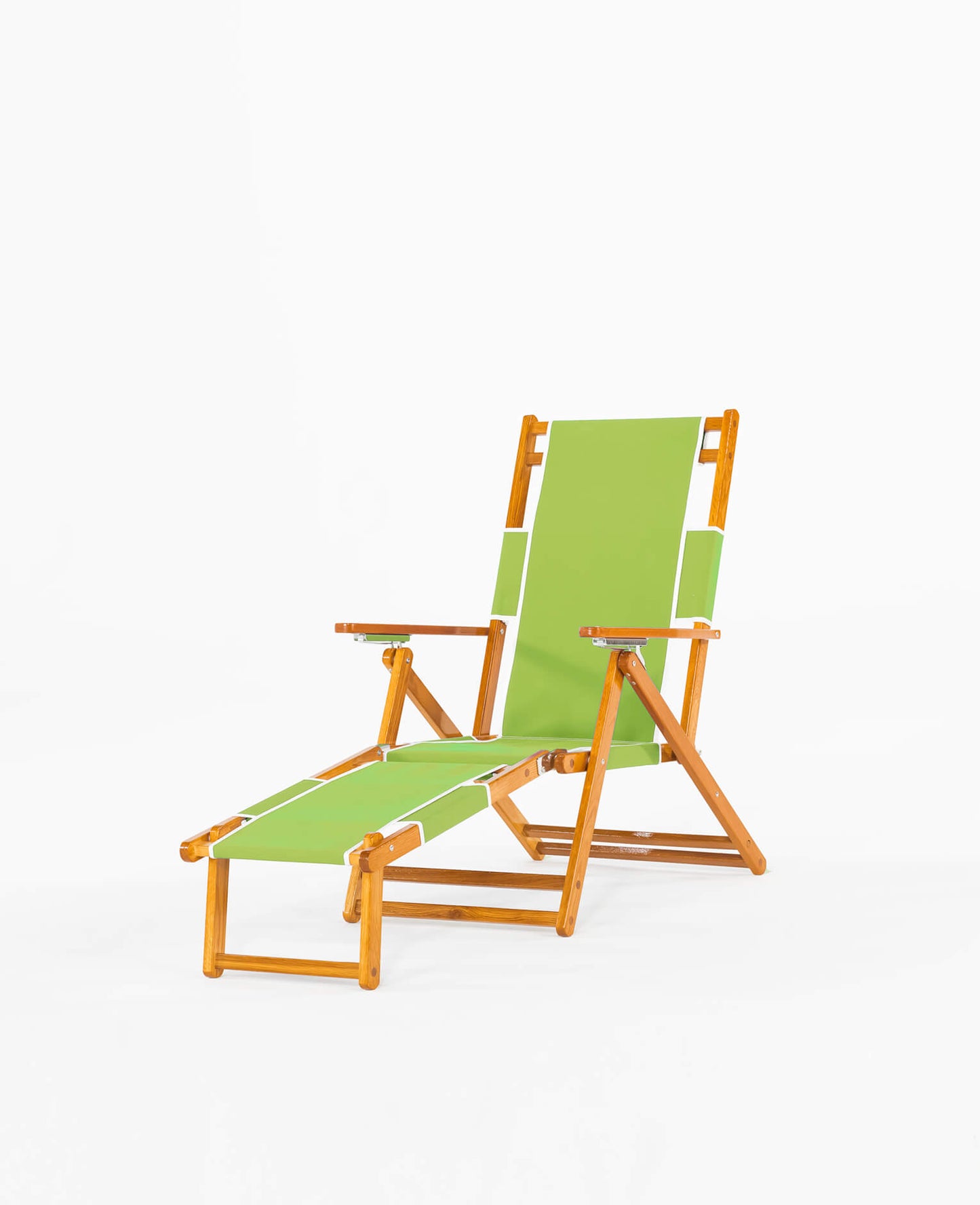 The Oakwood Beach Lounger