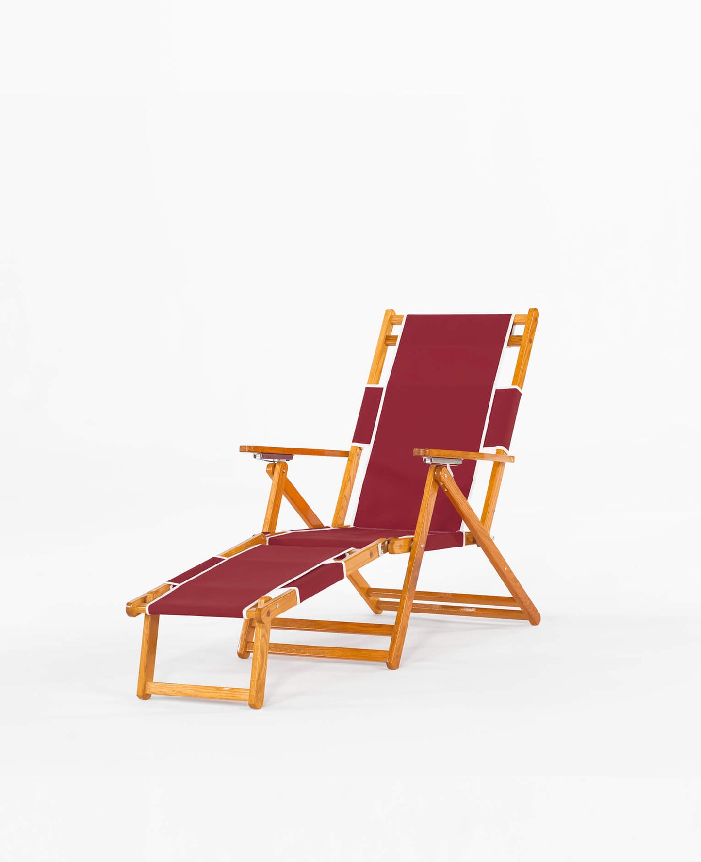 The Oakwood Beach Lounger